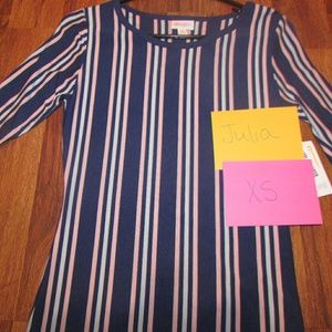LuLaRoe XS Julia